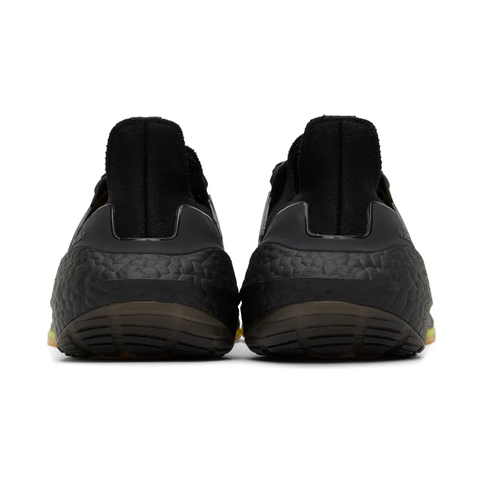 Adidas Ultraboost 22 Core Black / Core Black / Solar Yellow (GX5915)