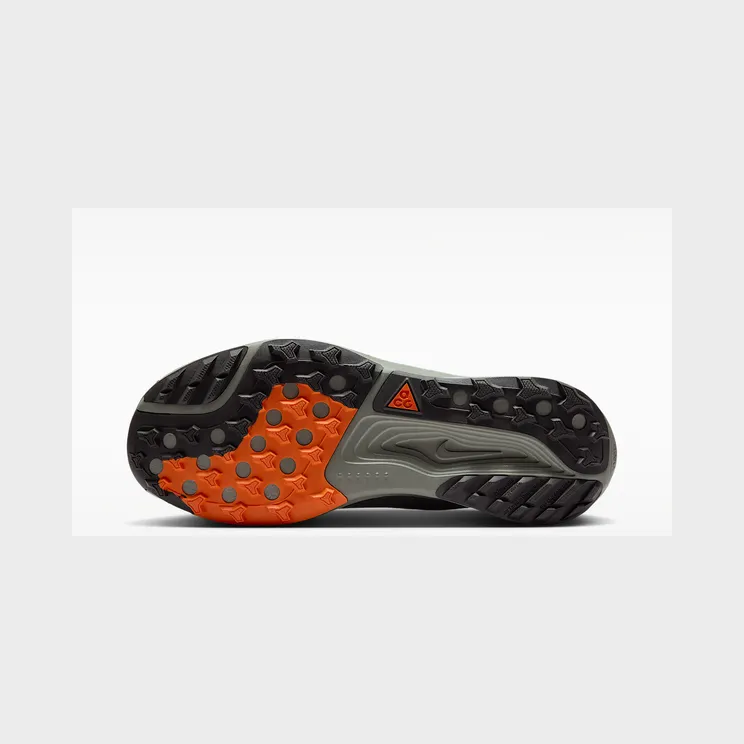 nike-air-pegasus IQ1084003