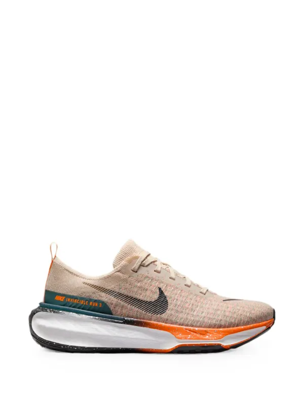 Nike ZoomX Invincible Run 3 sneakers – Beige (FQ8720)