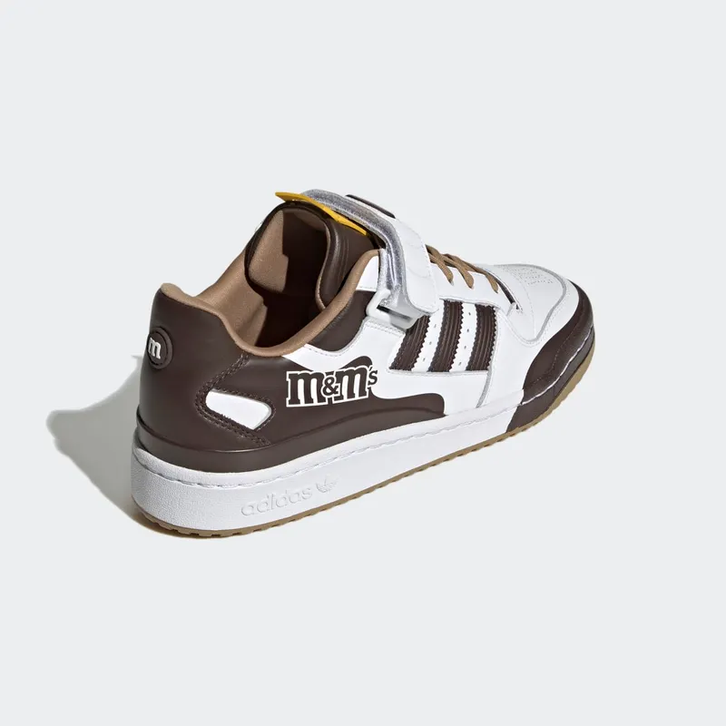 Adidas M&M'S Brand Forum Low 84 Cloud White / Cardboard / Dark Brown (GY6313)