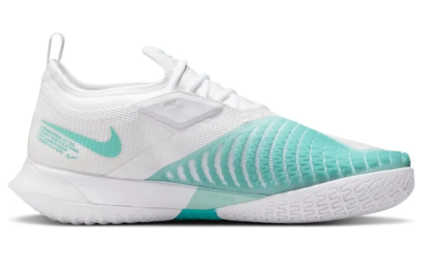 nikecourt CV0742-136