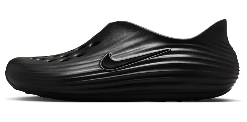Nike Reactx Rejuven8 “Triple Black”: de makkelijkste keuze in je kast