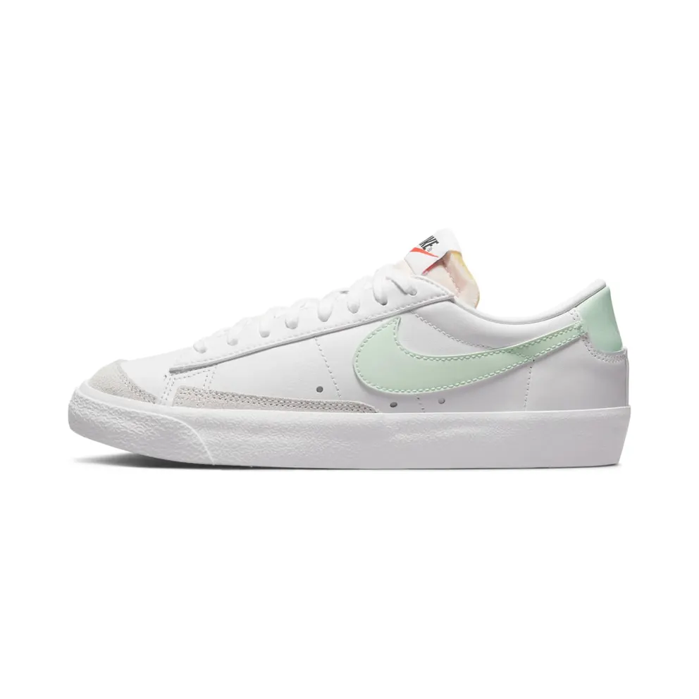 Nike Blazer Low ’77 Weiß (DC4769-111)