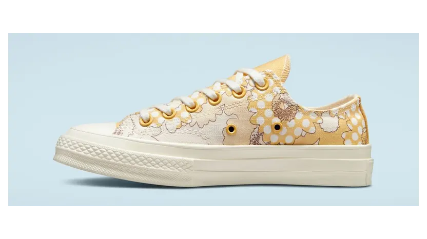converse-chuck-taylor-all-star A00538C