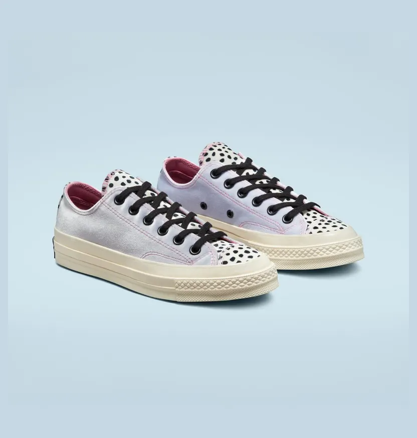 converse-chuck-taylor-all-star 572204C