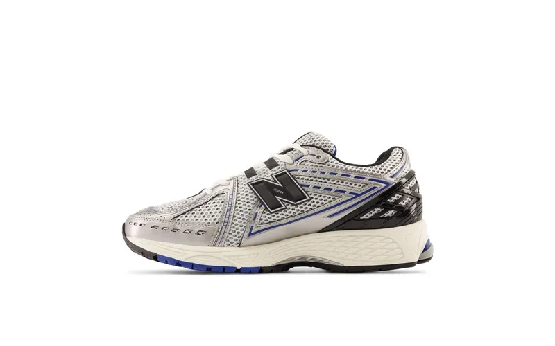 New Balance 1906R “Silver Metallic” (M1906RCD)