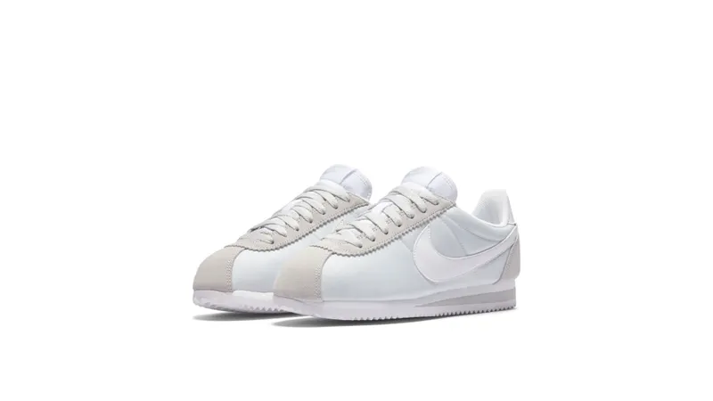 Nike Classic Cortez Nylon Pure Platinum (W) Pure Platinum/White (749864-010)
