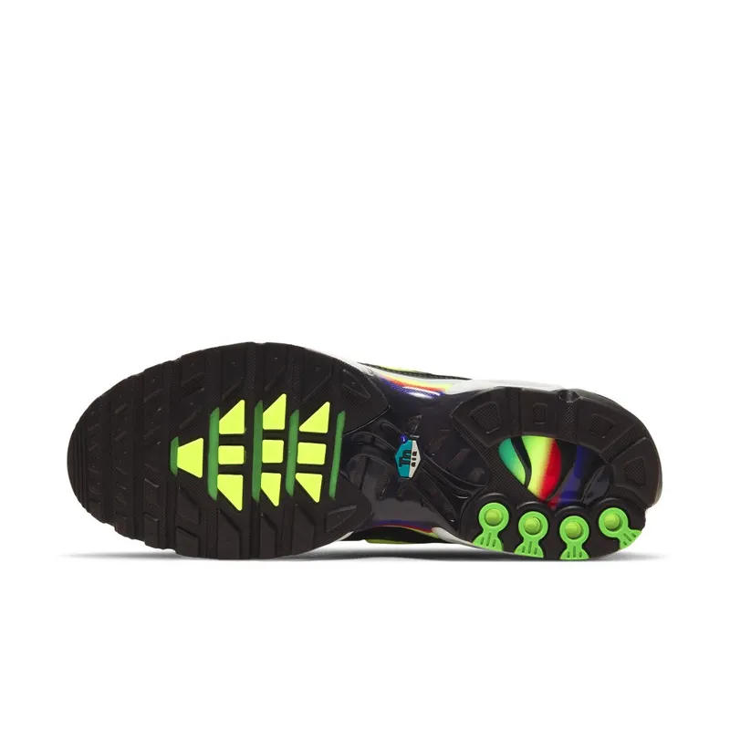 Nike Air Max Plus Corduroy (DA5561-001)
