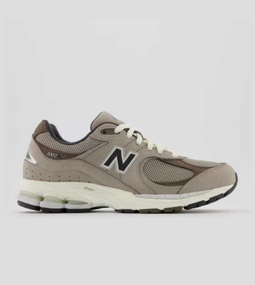 New Balance 2002R Warm Alpaca (M2002RAW)