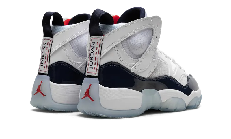 Jumpman Two Trey White (DO1925-102)