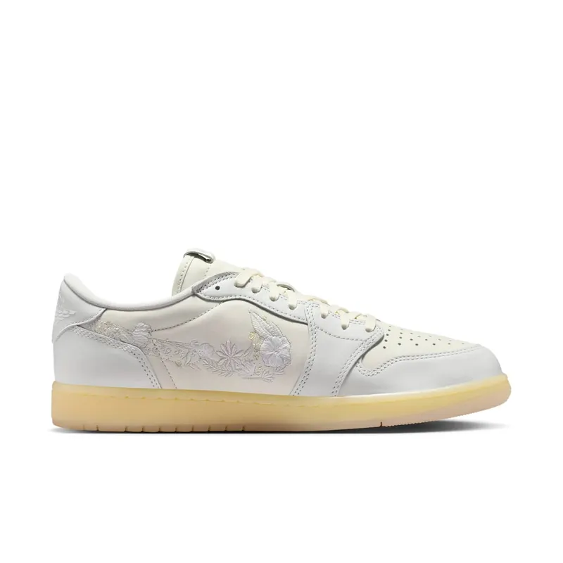 Air Jordan 1 “Sail” (IF4391-100)