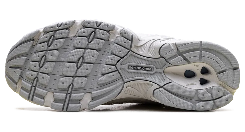 new-balance-530 MR530AR