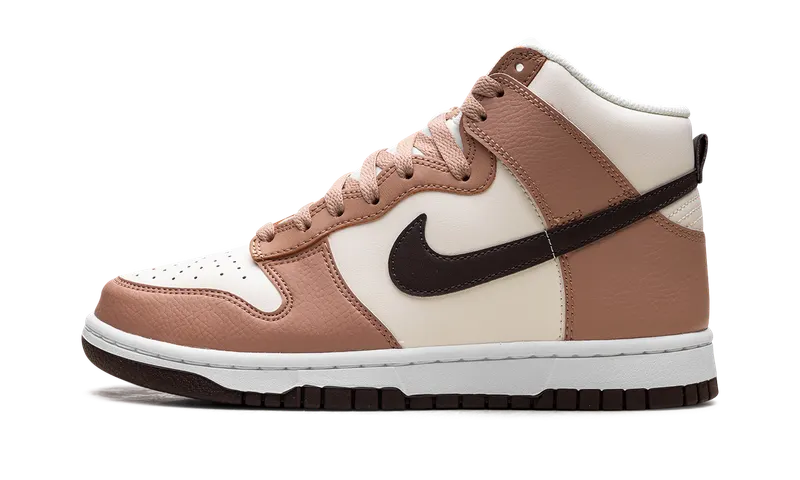 Nike DUNK HIGH “Dusted Clay” (FQ2755-200)