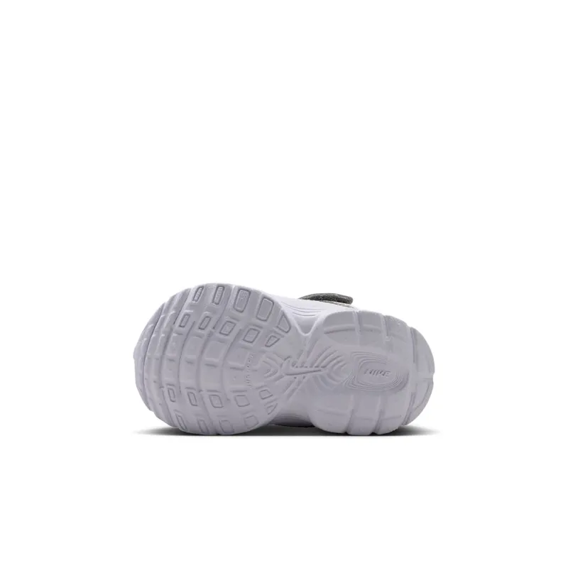 Nike V5 RNR TD “Light Violet Metallic Silver” (HQ6413-500)