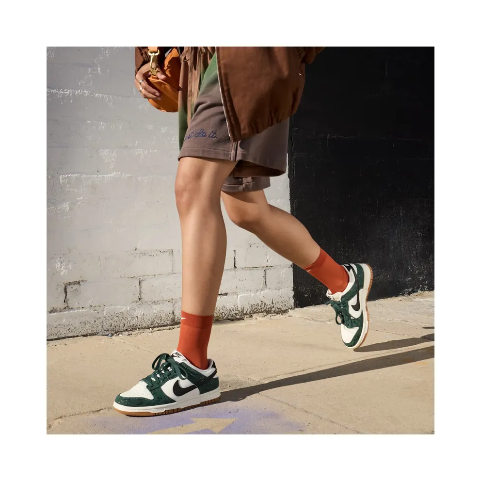 Nike DUNK LOW “Green Snake” (FQ8893-397)