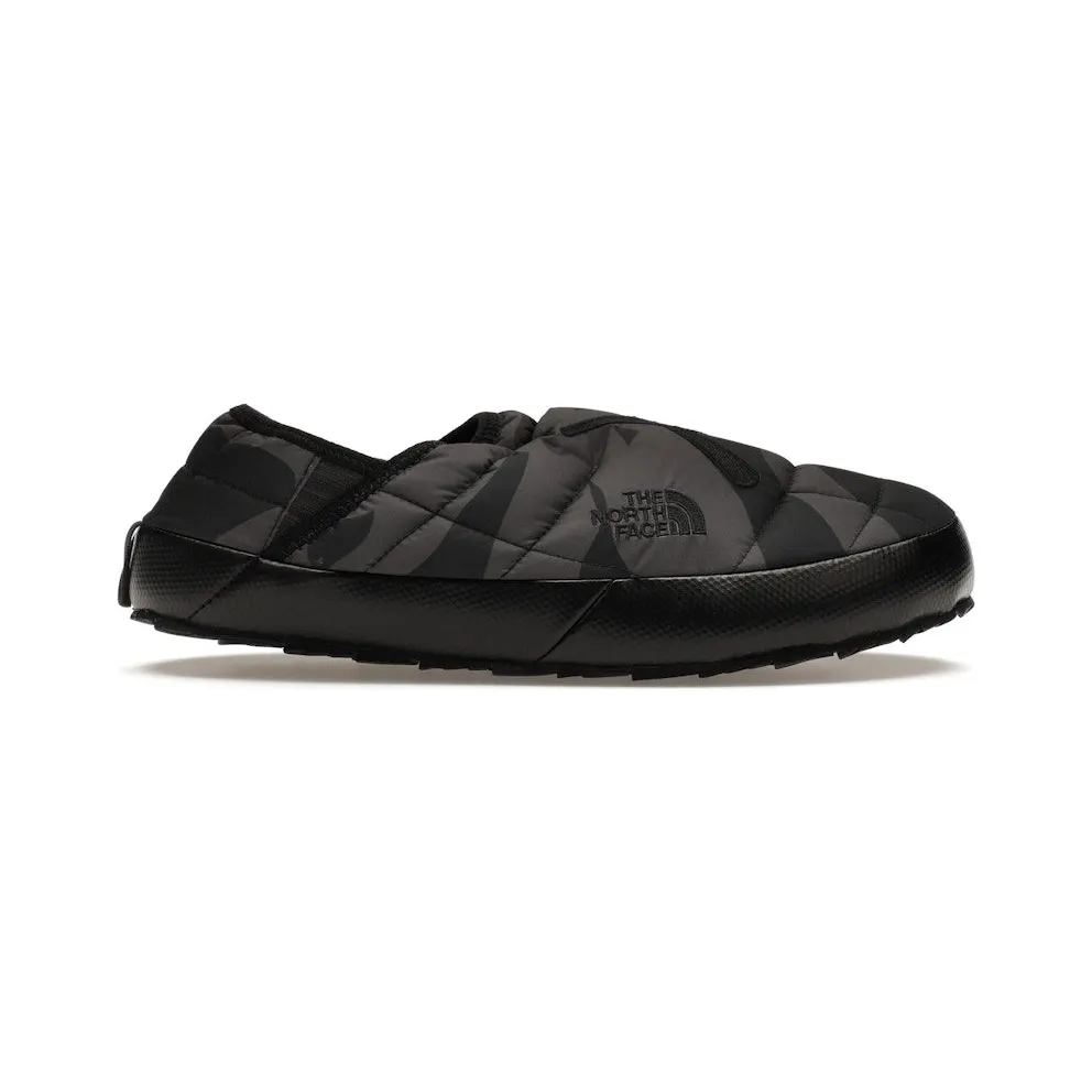 The North Face ThermoBall Traction Mule VP KAWS Black Print (NF0A7W6J-7IL)