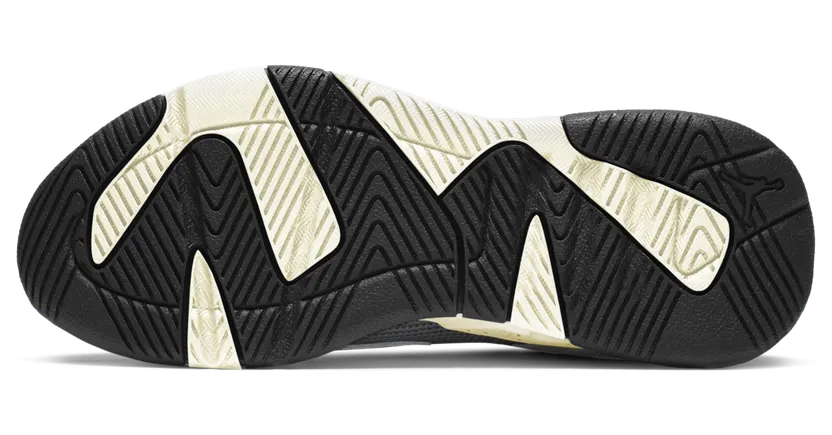 Jordan Air Cadence Zwart (CQ9233-002)