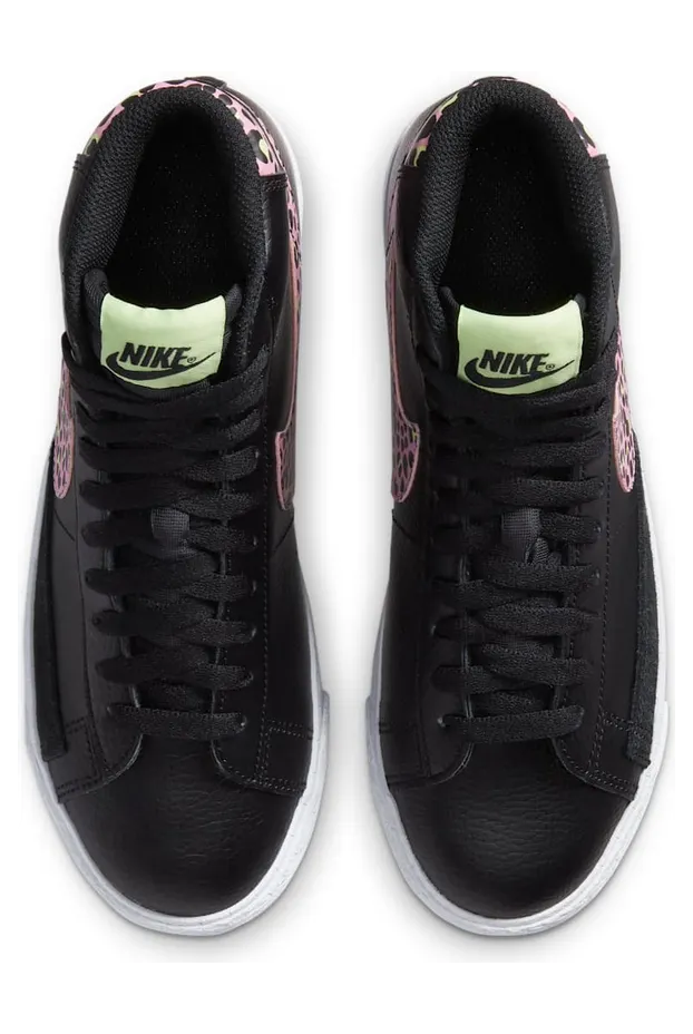 nike-blazer DA4674-001