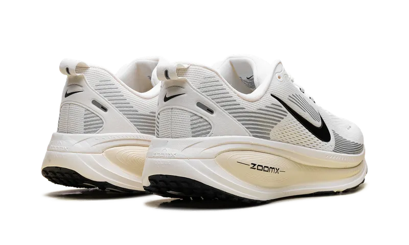 Nike Vomero 18 Summit White Coconut Milk (HM6803-101)
