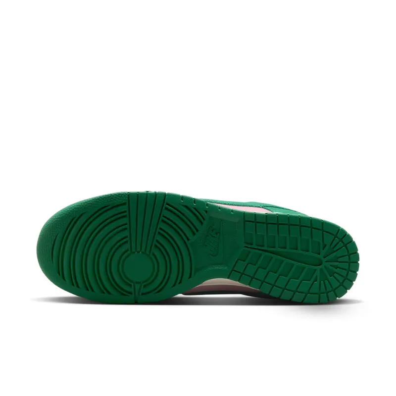 Nike Dunk Low “Back 9 – Masters” (FZ0549-600)