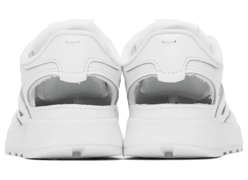 Maison Margiela White Reebok Edition Décortiqué Tabi Low Sneakers (S58WS0204 P4376) (2)