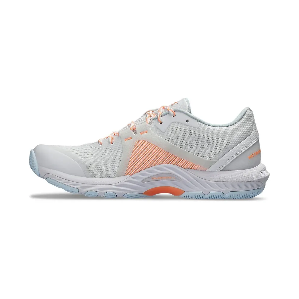 ASICS NETBURNER SHIELD FF “White / Cool Grey” (1072A085-104)