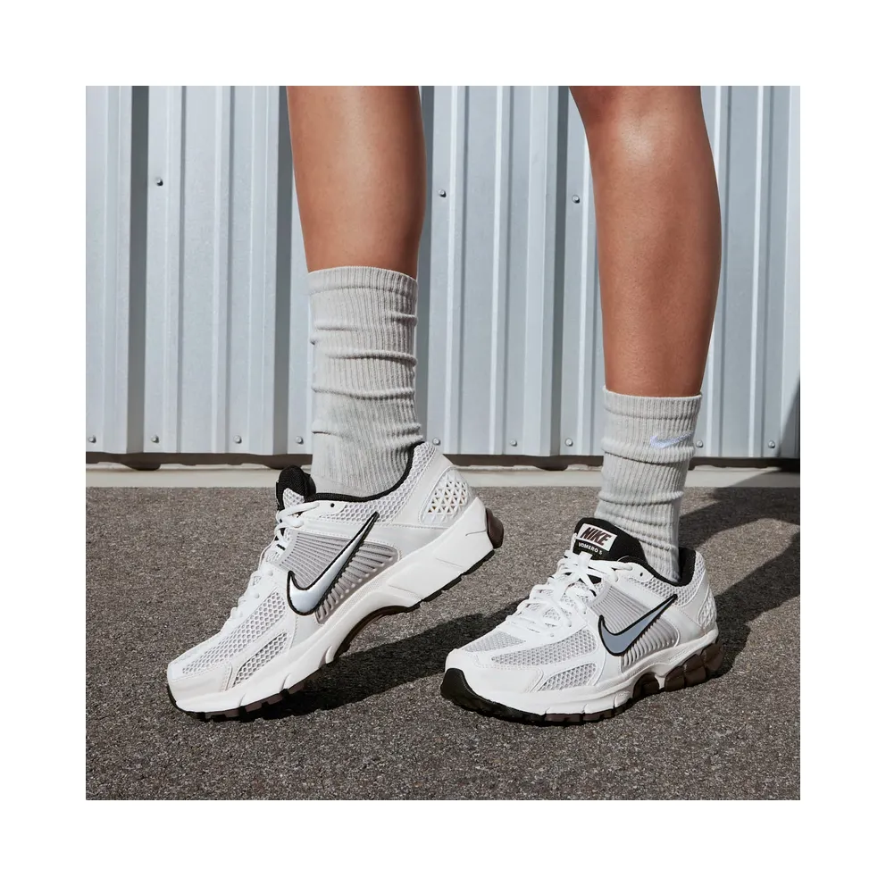 Nike Air Zoom Vomero 5 “Phantom” (FJ2028-001)