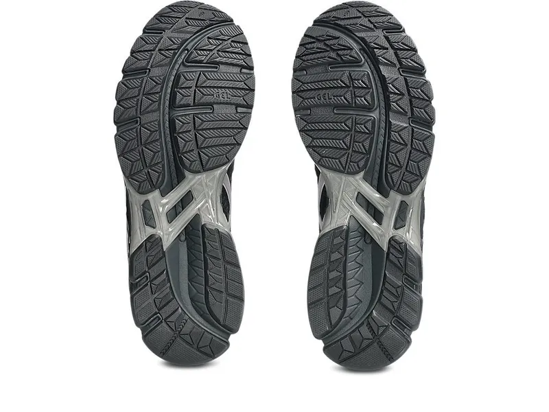 ASICS GEL-KAYANO 20 “Black / Clay Grey” (1203A388-003)