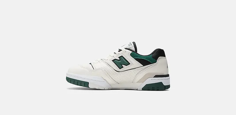 New Balance 550 “Sea Salt Pine Green” (BB550VTC)