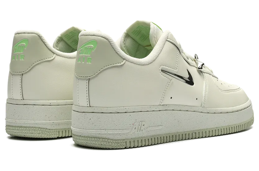 nike-air-force FN8540-100