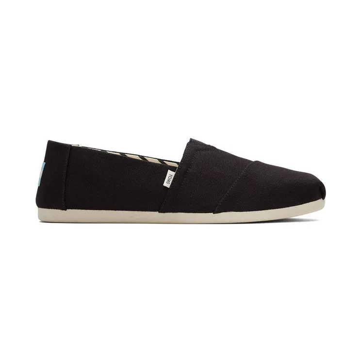 Toms logo