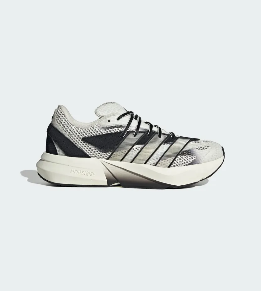 Adidas LIGHTBLAZE SCHOENEN Off White / Off White / Core Black (KI6796)