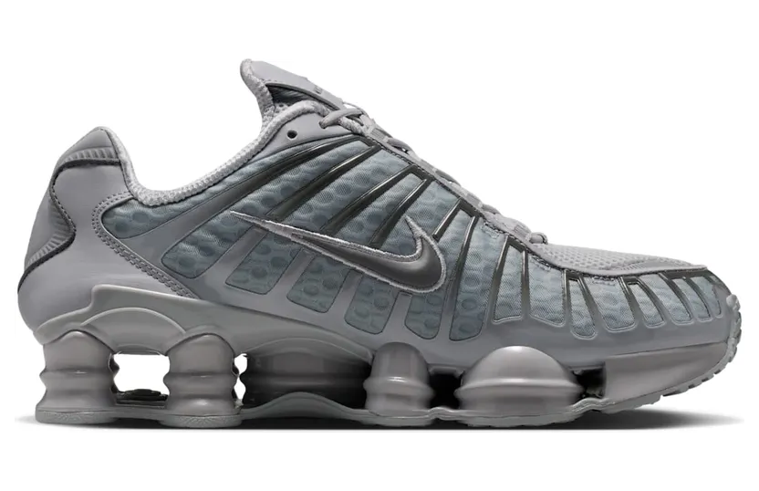 nike-shox AV3595-015