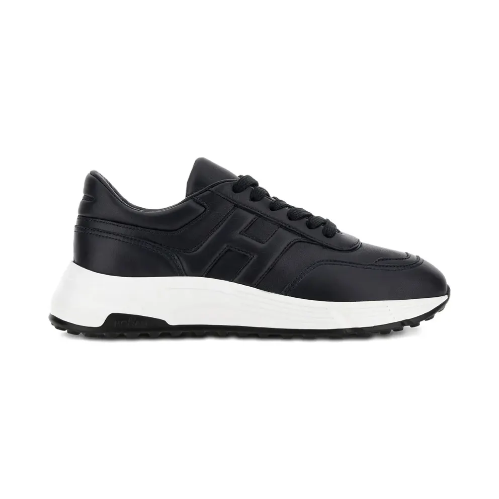 Hogan Hyperlight with logodetail – Black (HXM5630FR30LE9)