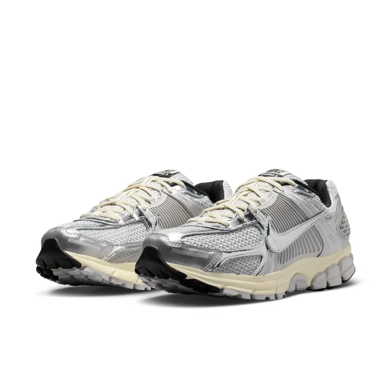 Nike Zoom Vomero 5 “Grey Fog Chrome” (IM3486-002)