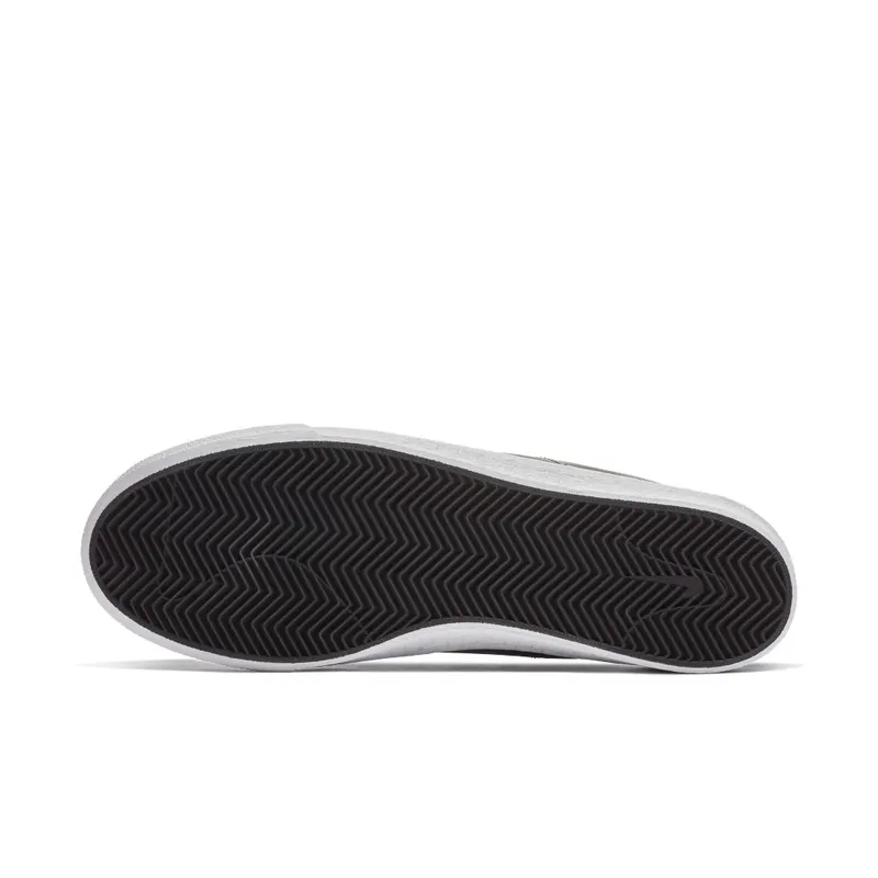 Nike SB Zoom Bruin NBA Bulls Black/Black-University Red (AR1574-001)