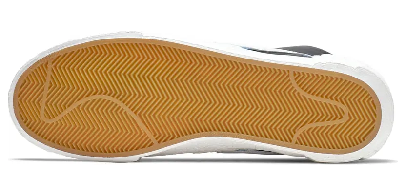 nike-blazer BV0072-001