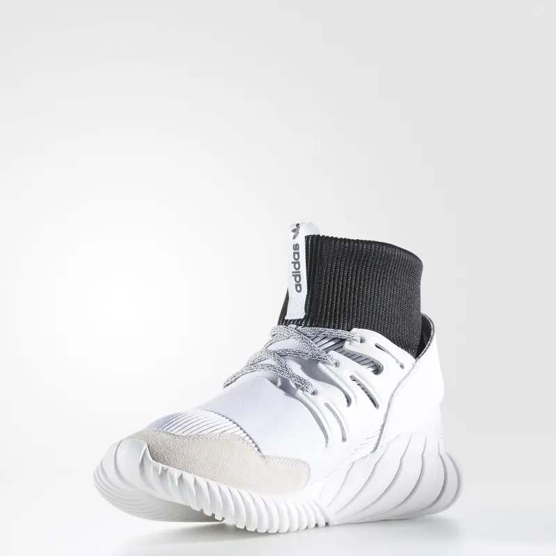 adidas Tubular Doom Yin Yang White Running White/Running White-Core Black (BA7554)