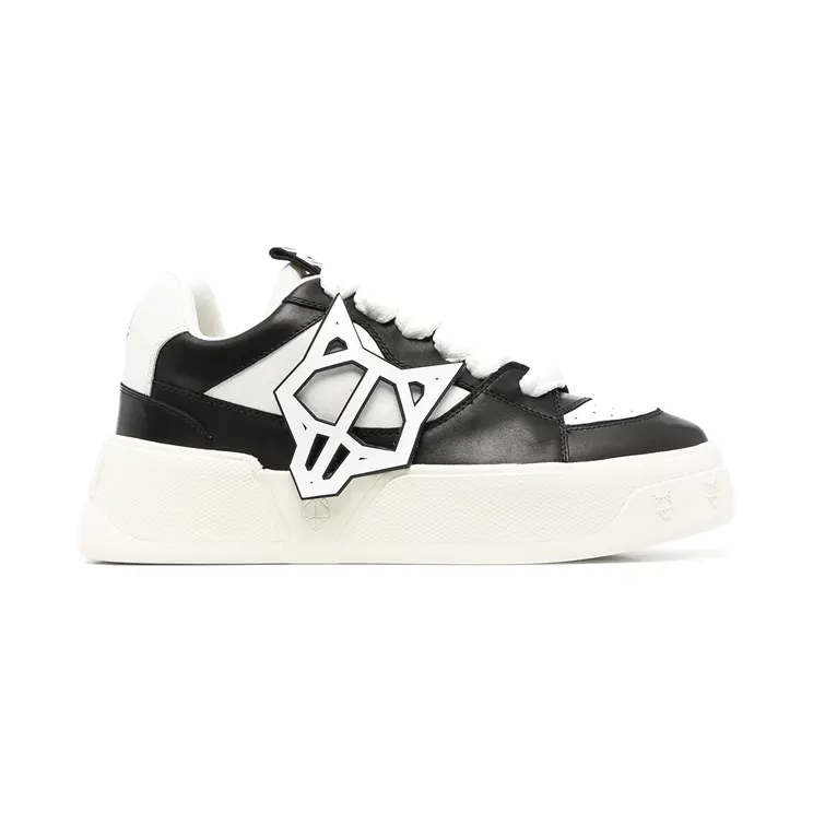 Naked Wolfe Kosa low-top “Black” (KOSABLACK)