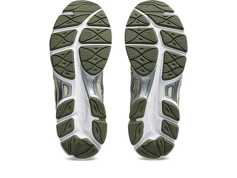 ASICS GEL-NYC “Khaki / Pure Silver” (1203A739-302)