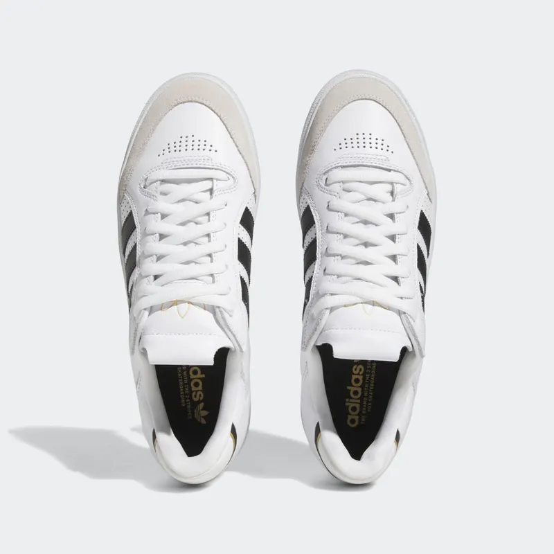 adidas Tyshawn Low Cloud White / Core Black / Gold Metallic (HQ2003)