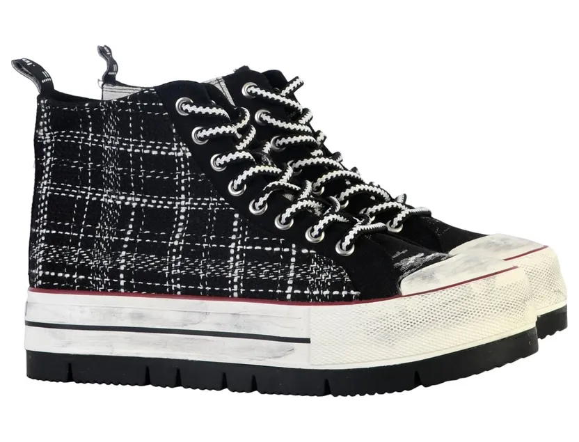 Desigual sneaker black (22WSKA23-2000)