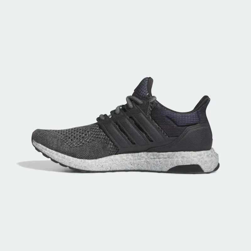 adidas Ultraboost 1.0 Carbon / Carbon / Bright Red (ID9674)