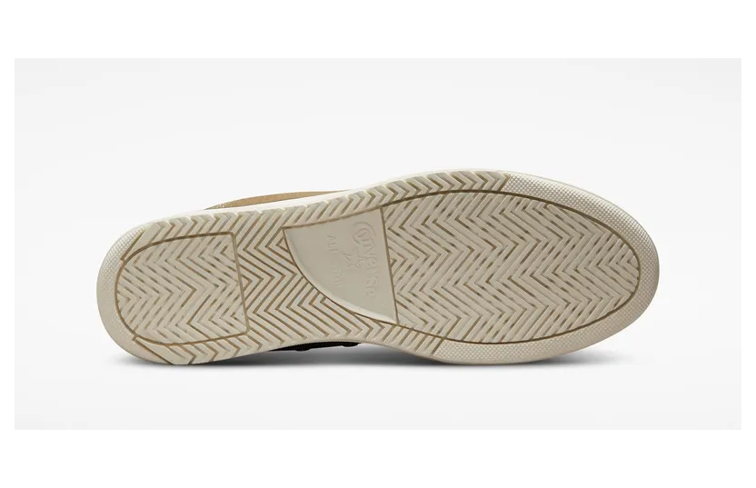 converse-chuck-taylor-all-star A03876C