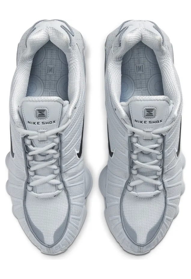 nike-shox CT3448-001