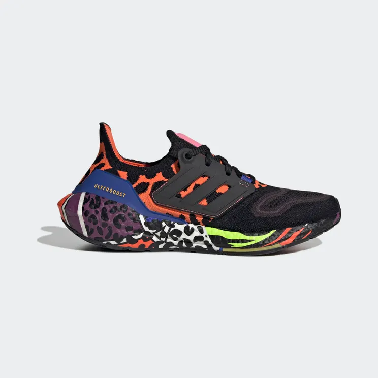 adidas Ultraboost 22 x Rich Mnisi Core Black / Core Black / Bold Blue (GW0944)