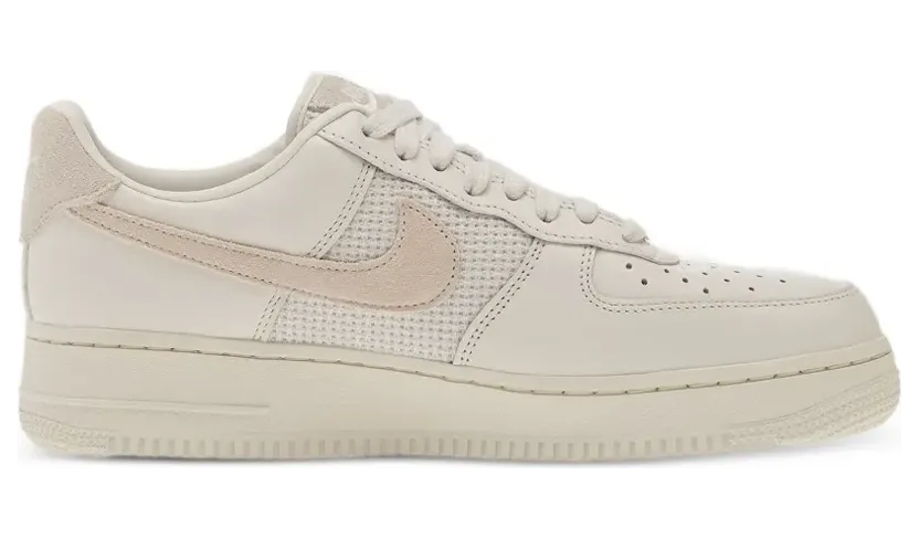 nike-air-force IQ0275