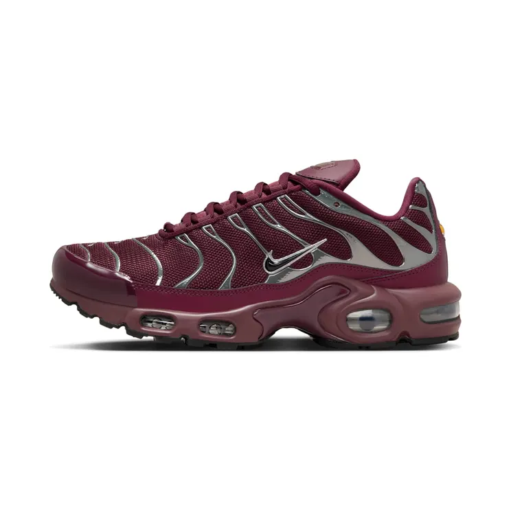 Nike Air Max Plus SE “Night Maroon / Dark Team Red / Metallic Silver / Black” (HJ9743-600)