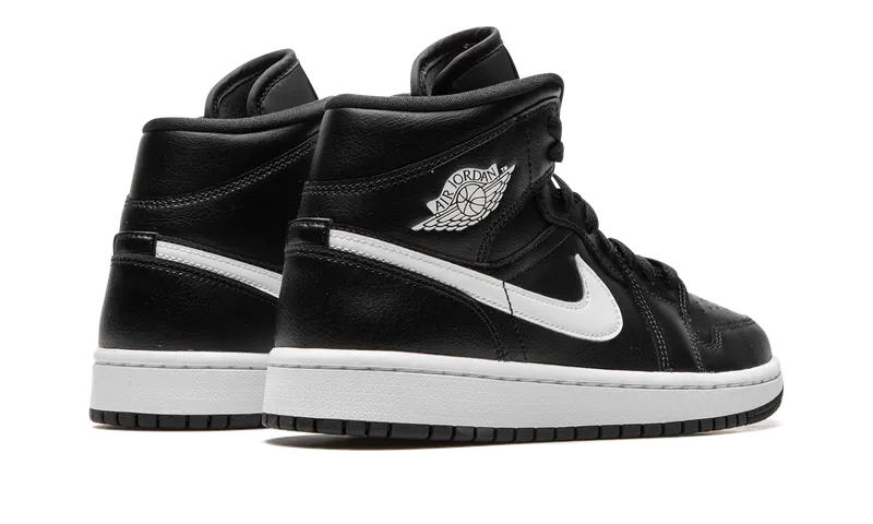 AIR Jordan 1 MID “Black / White” (DV0991-001)