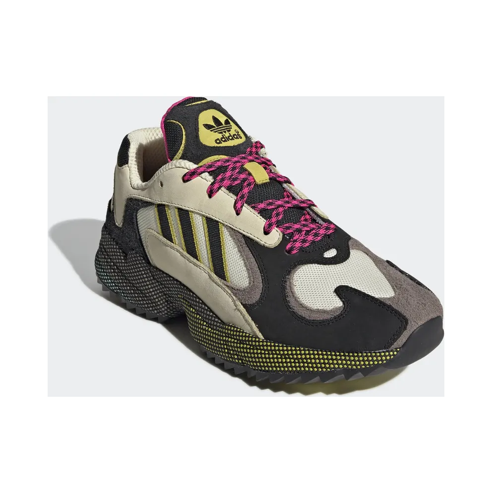 adidas Yung-1 Trail Sand Core Black Sand/Core Black/Shock Pink (EF5338)